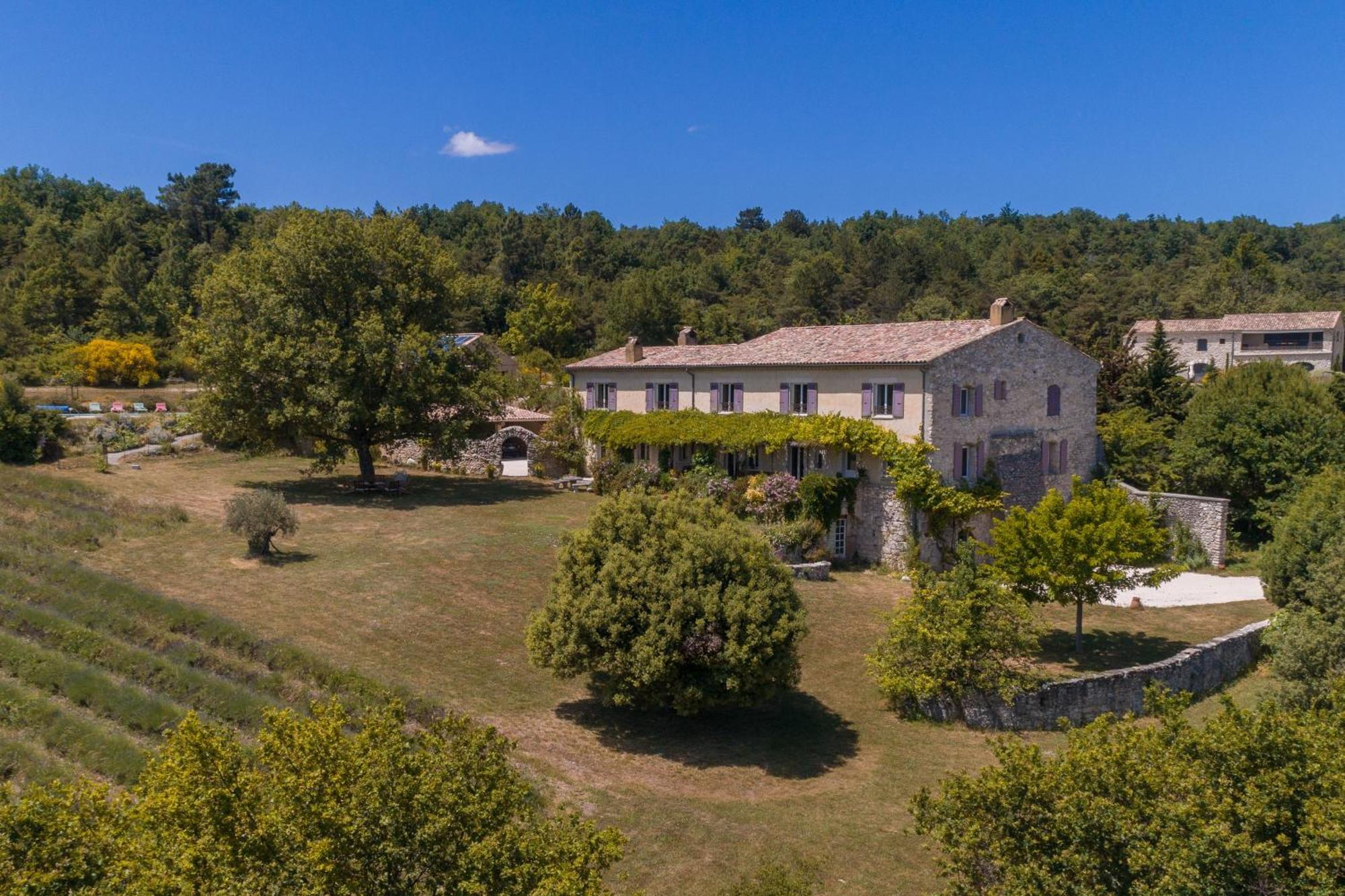 Domaine De Barbe - Chambre Lin Salles-sous-Bois Exterior foto